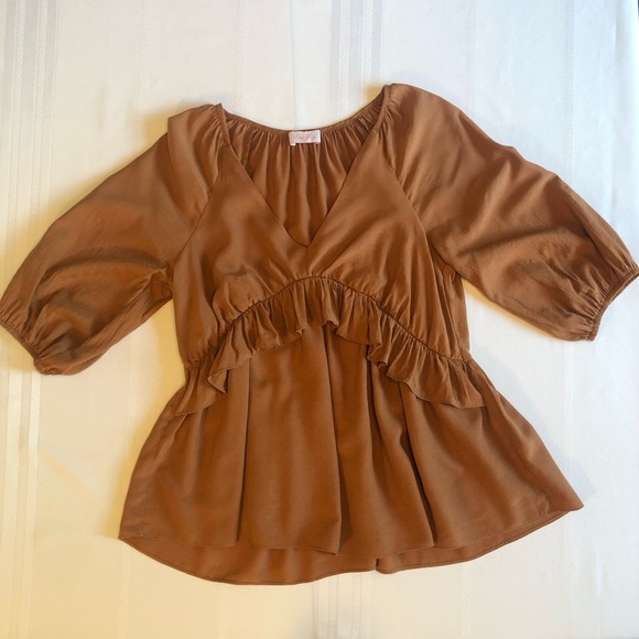 Pink Lily Brown Ruffled V-Neck 3/4 Sleeve Blouse Size XS - Picture 3 of 9